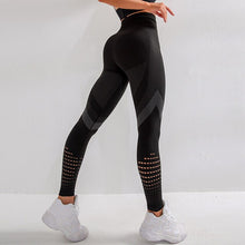 Load image into Gallery viewer, Women Thick Yoga Pants Squatproof Seamless Leggings High Waist Sport Trousers Running Pants Women Stretchy Gym Fitness Leggins
